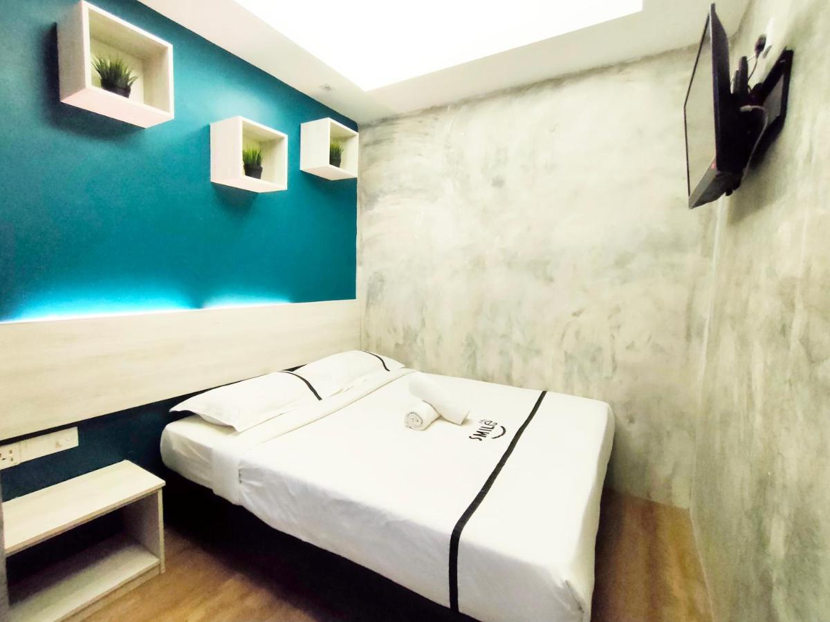Smile Hotel Danau Kota Куала Лумпур Екстериор снимка