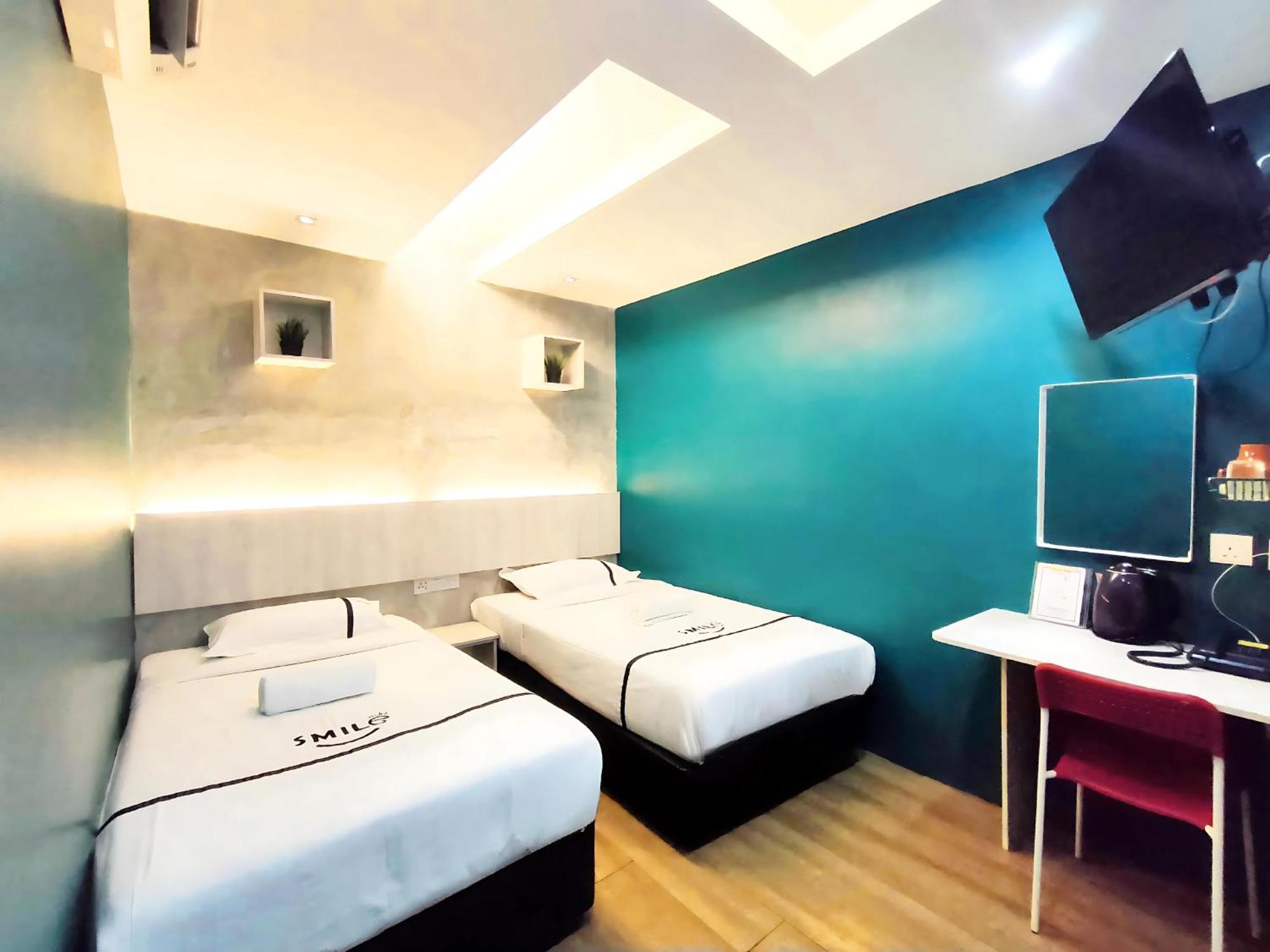 Smile Hotel Danau Kota Куала Лумпур Екстериор снимка