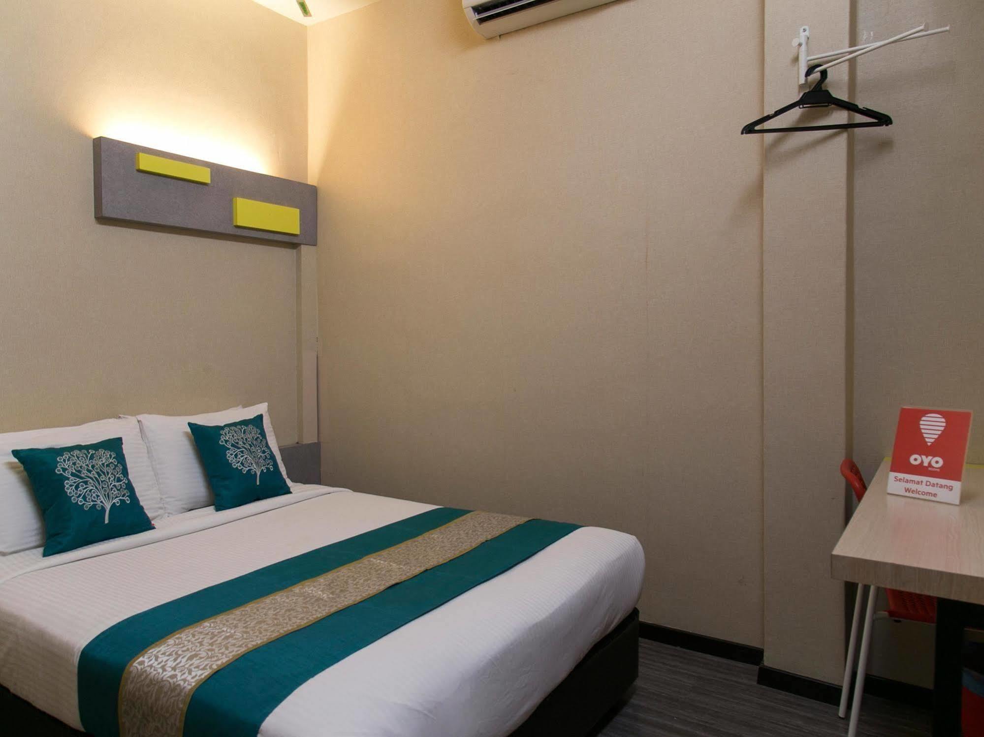 Smile Hotel Danau Kota Куала Лумпур Екстериор снимка