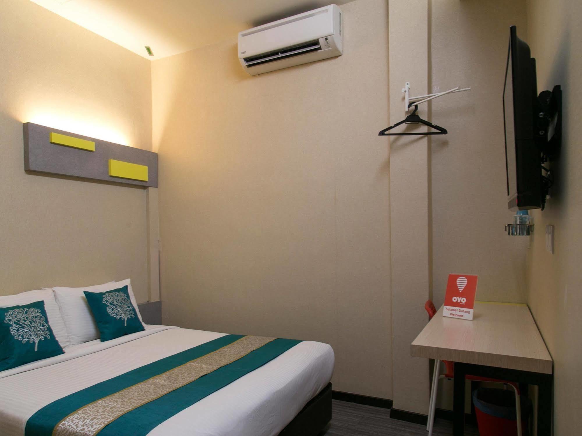 Smile Hotel Danau Kota Куала Лумпур Екстериор снимка